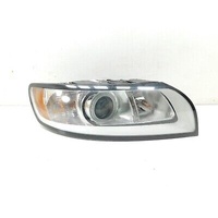 31299590 S40/V50 RH Headlight - without active beam / Halogen lights